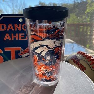 Denver Broncos Tervis 16 oz tumbler with lid
